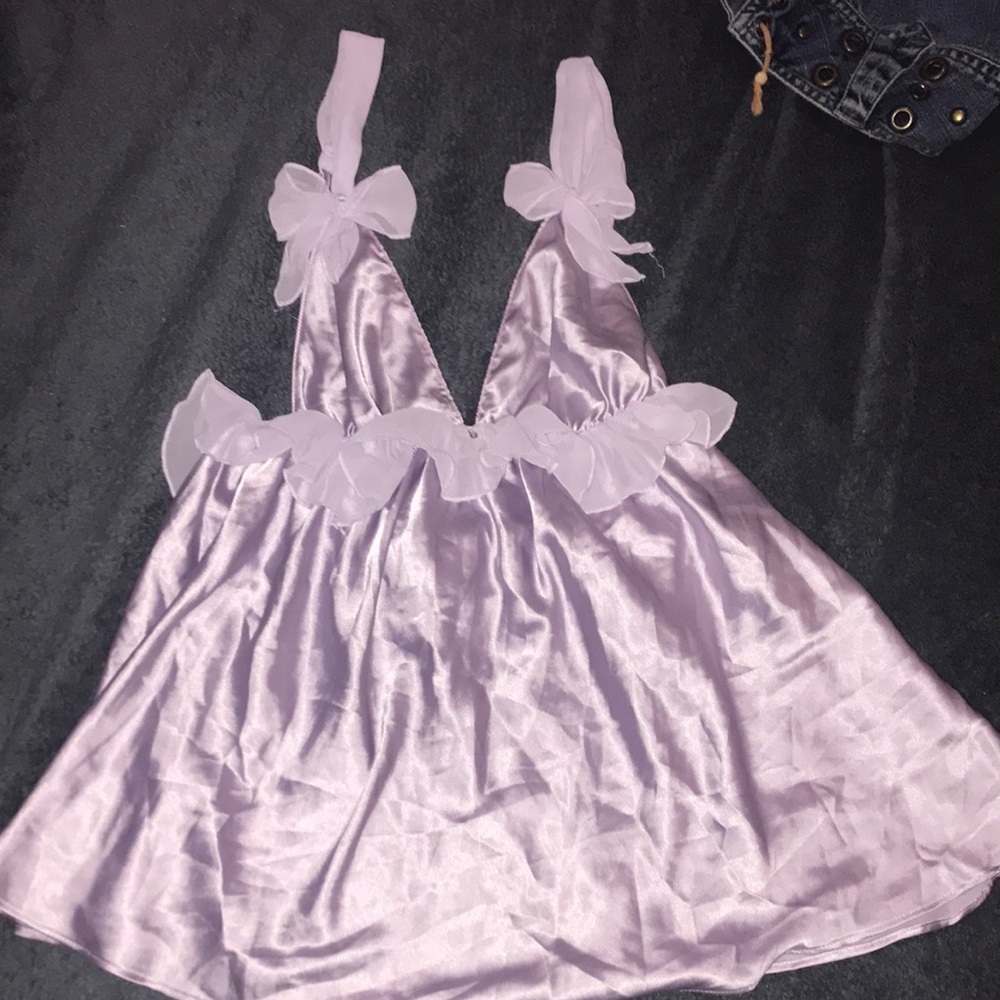 victoria secret flowy y2k sleeping top with opening on back